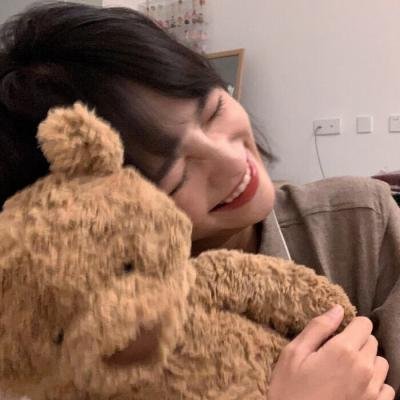 我家宝匣通古今，女帝认我做老公